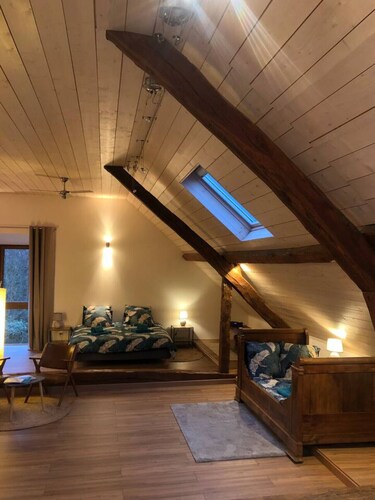 Villa 240m², 6 chambres, avec jardin, vue Lac