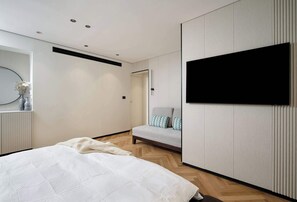 4 bedrooms, WiFi, bed sheets