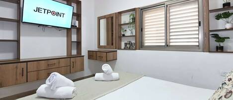 Fer et planche à repasser, Wi-Fi, draps fournis