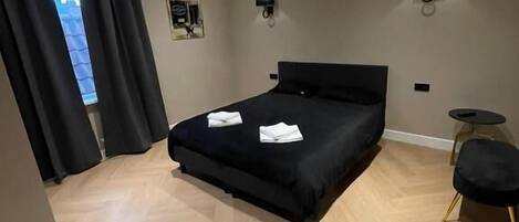 Deluxe Double Room | Free WiFi