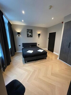 Deluxe Double Room | Free WiFi - Hotel 83 (Amsterdam)