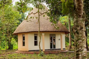 숙박 시설 정면