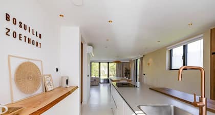 Spacious forest villa with a very generous living area and a large garden