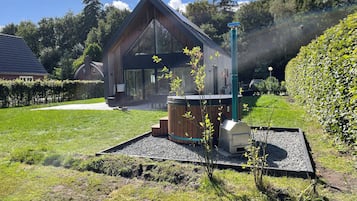 Utendørs boblebad