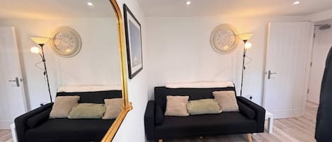 Lägenhet - 2 sovrum | Vardagsrum