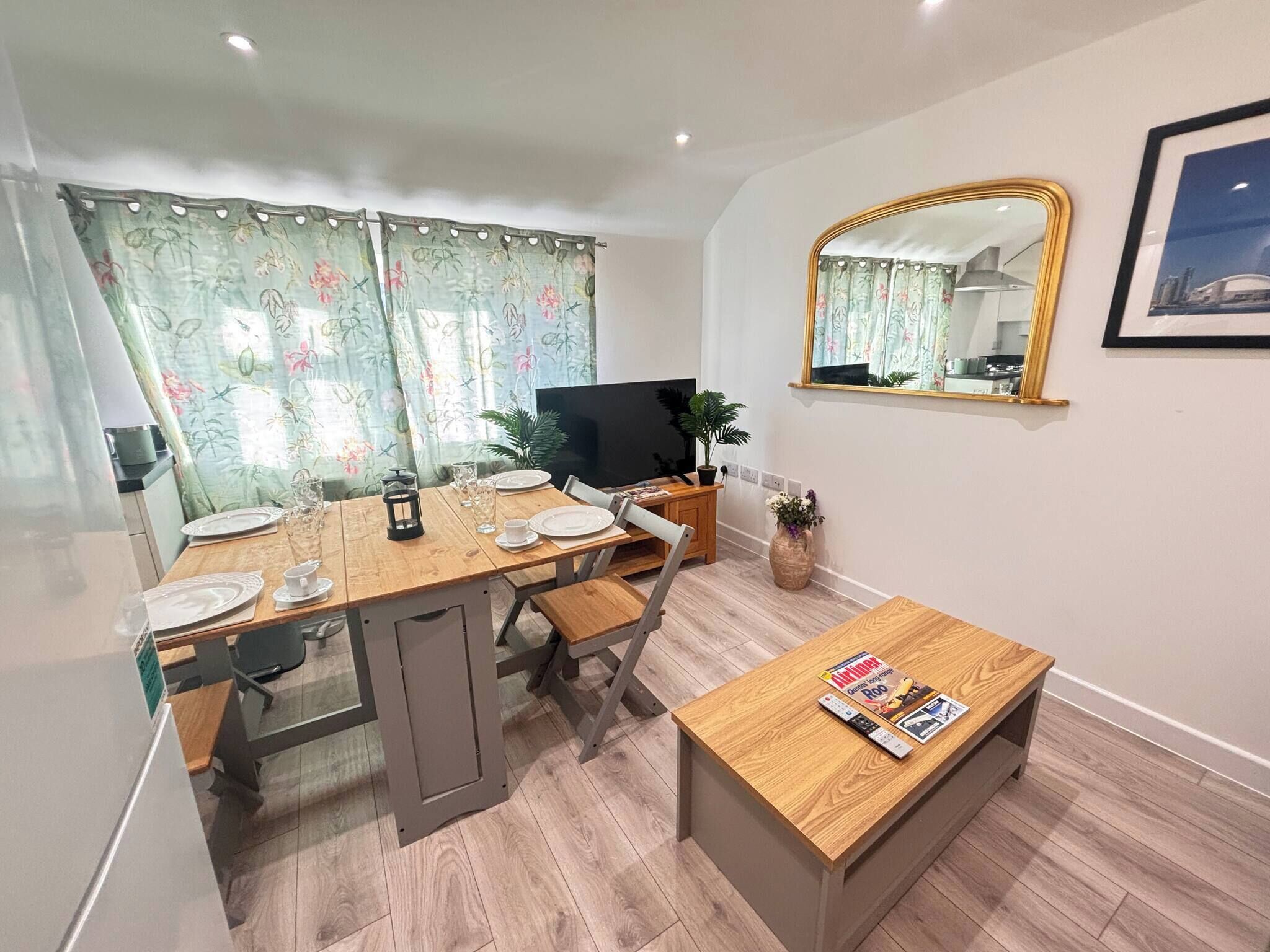 Apartment, 2 Schlafzimmer | Speisen