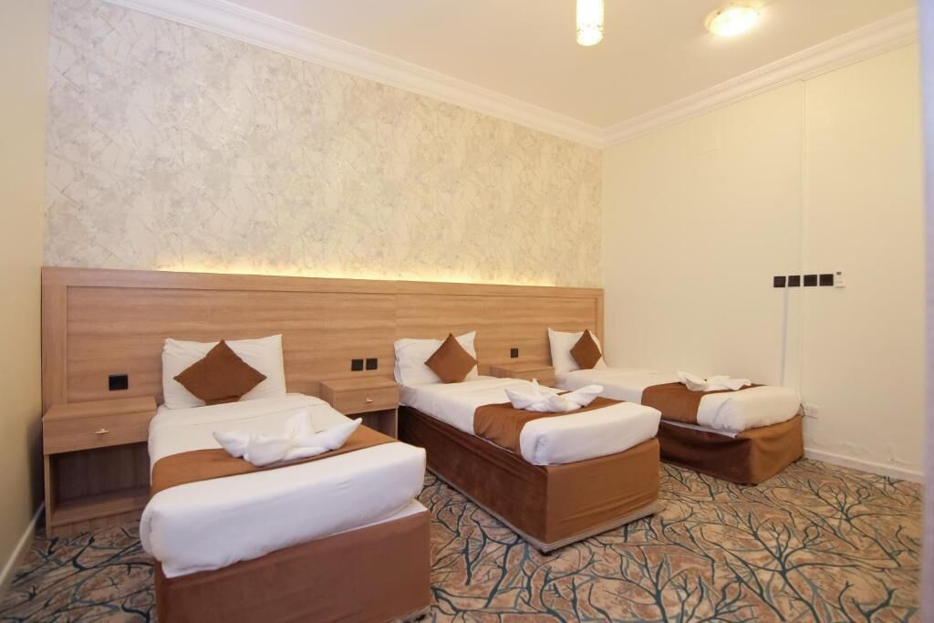 Classic Triple Room | Free WiFi