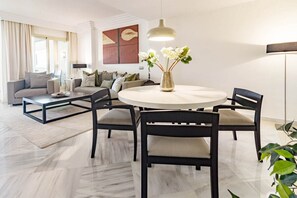 Interior - FA - Fabulous Apartment With in and Outdoor Pool (Marbella)