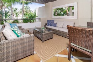 Interior - FA - Fabulous Apartment With in and Outdoor Pool (Marbella)
