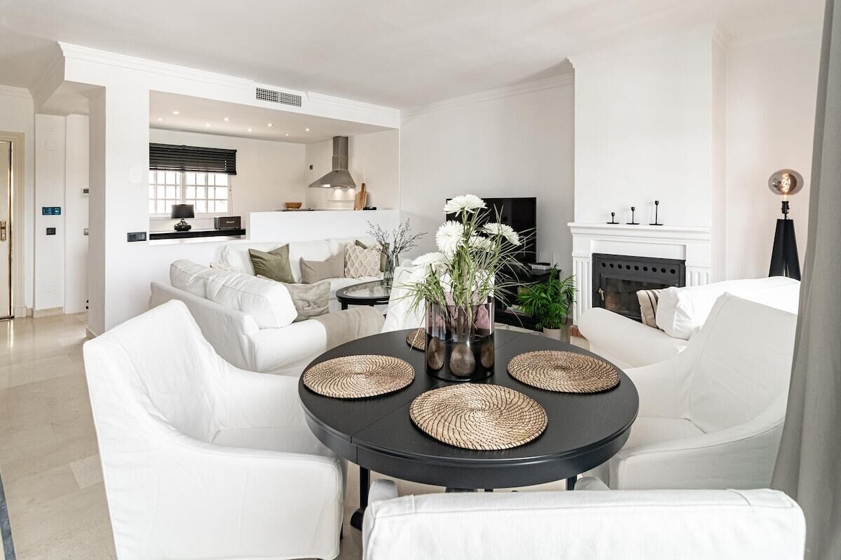 Studio (3 Bedrooms) | Innenbereich