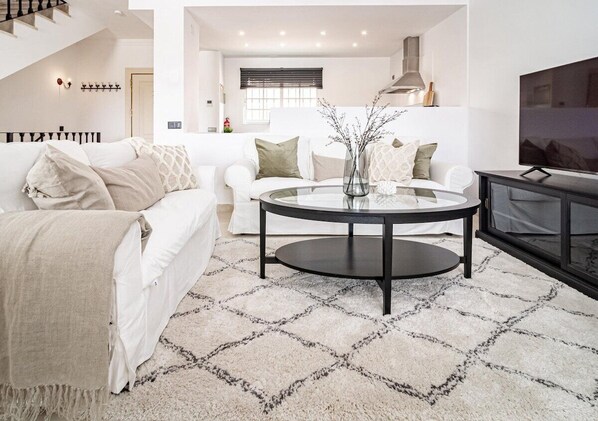 Interior - Ap128- Big Townhouse - Sunny Side of Aloha Pueblo (Marbella)