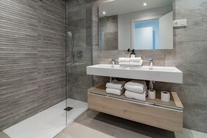 Apartemen (4 Bedrooms) | Interior