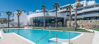 Lme13.3a- Stunning Flat Close to Beach in Estepona