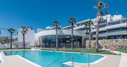 Lme13.3a- Stunning Flat Close to Beach in Estepona