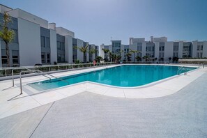 Studio (3 Bedrooms) | Interior - Lmt46 - Modern Style Spacious Townhouse (Estepona)