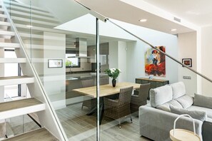 Studio (3 Bedrooms) | Sisätilat