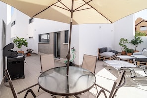 Estudio (3 Bedrooms) | Interior