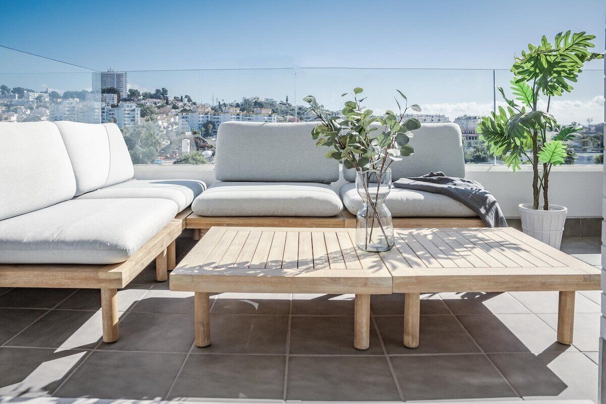 Apartment (2 Bedrooms) | Front of property