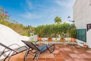 Interior - EN- Cozy Andalusian Style Townhouse in Marbella (Marbella)