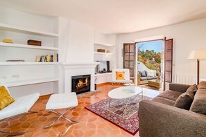 Interior - EN- Cozy Andalusian Style Townhouse in Marbella (Marbella)