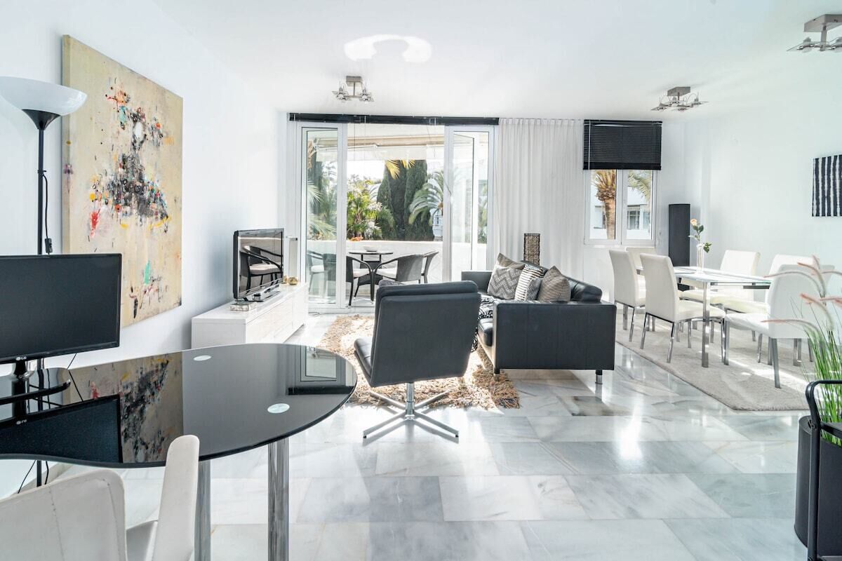 Apartment (1 Bedroom) | Interior