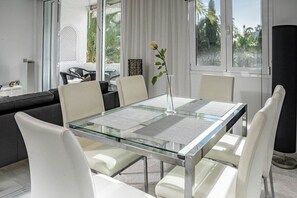 Apartment (1 Bedroom) | Interior - MR- Cozy 4 Sleep Flat in Marbella, Great Location (Marbella)