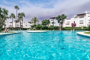 Estudio (3 Bedrooms) | Interior