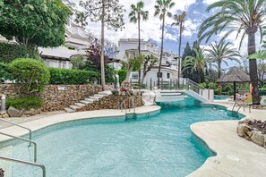 Apartment (2 Bedrooms) | Front of property - GBH - Casa Golden Beach by Roomservices (Marbella)