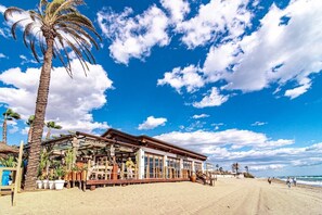 Apartment (2 Bedrooms) | Interior - GBH - Casa Golden Beach by Roomservices (Marbella)
