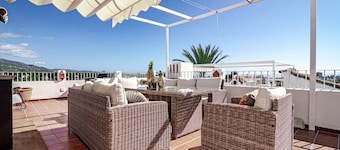 Ap103- Aloha Pueblo Marbella by Roomservices