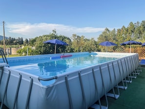 Piscine extérieure (ouverte en saison)