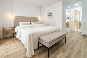Apartment (2 Bedrooms) | Interior - Eac3f- Modern & Light Apartment Steps From the sea (Estepona)
