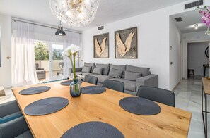 Apartamento (2 Bedrooms) | Parte interna