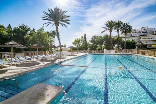 Rg312 - Great 2 Bed Apt, Close to Puerto Banus