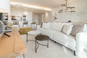 Interior - Eb4a - Frontline Beach City Apartment (Estepona)