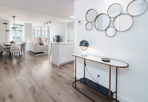 Apartment (2 Bedrooms) | Innenbereich