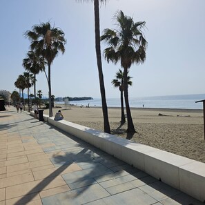 Apartment (3 Bedrooms) | Interior - Inf1.1d Modern City Flat Near Beach & old Town (Estepona)