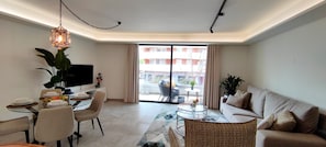 Apartment (3 Bedrooms) | Interior - Inf1.1d Modern City Flat Near Beach & old Town (Estepona)