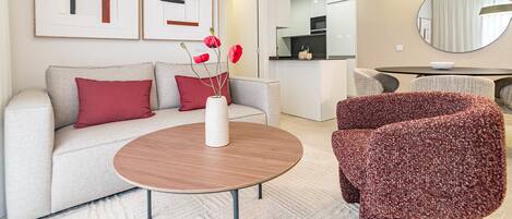 Apartment (2 Bedrooms) | Front of property