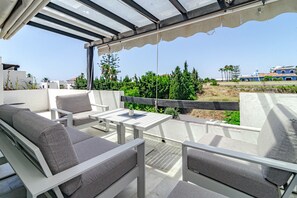 Apartment (2 Bedrooms) | Interior - Tenis - Bright Bel-air Flat 2 Beds, 3 Terraces (Estepona)