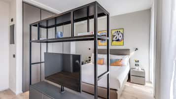 Studio (0 Bedroom) | Living area