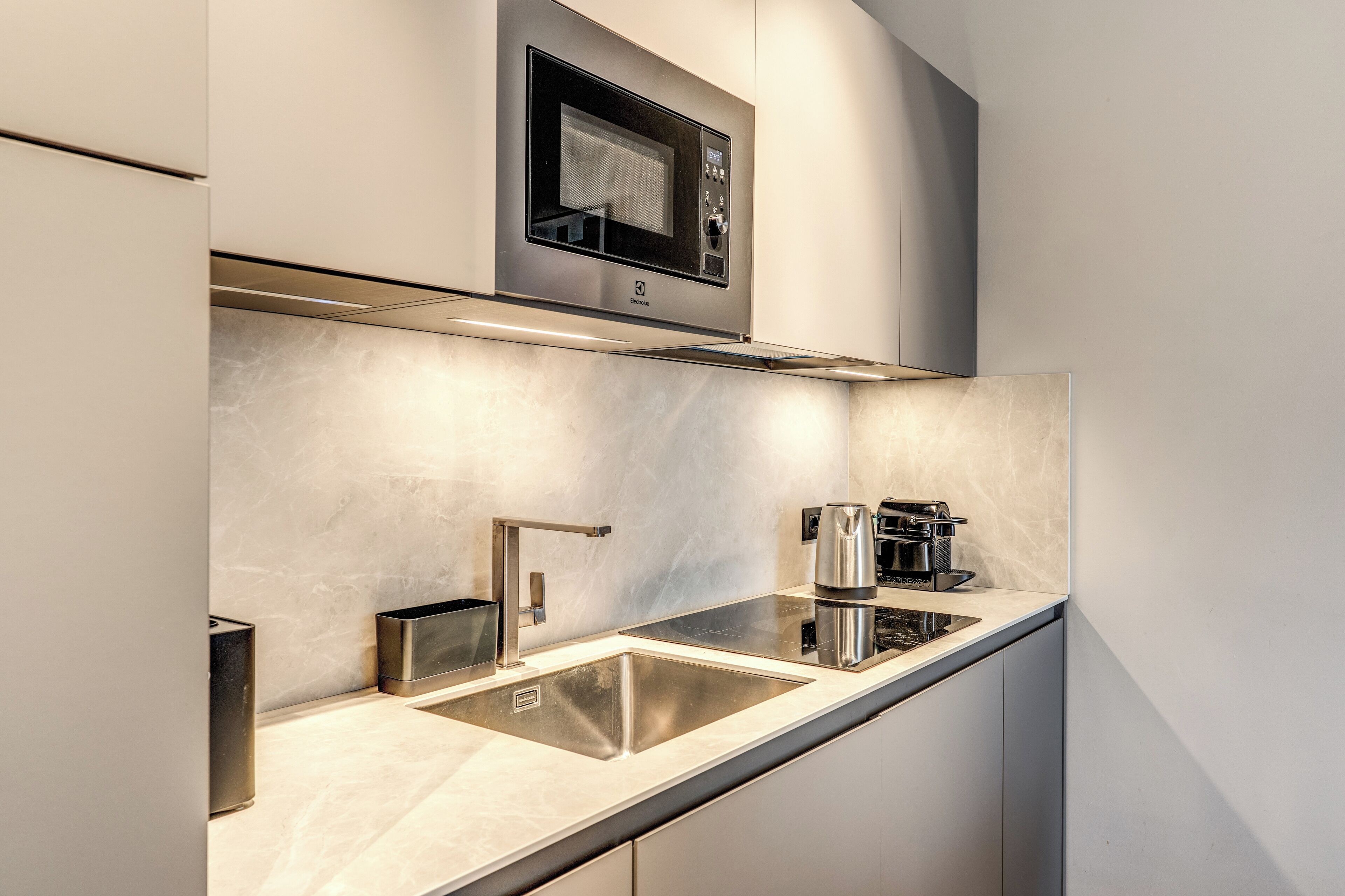 Leilighet, 1 dobbeltseng med sovesofa (0 Bedroom) | Eget kjøkken | Mikrobølgeovn, espressomaskin, vannkoker og høy barnestol