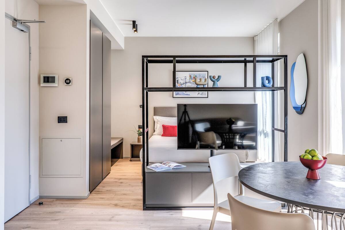 Studio (0 Bedroom) | Laptopgeeigneter Arbeitsplatz, Bügeleisen/Bügelbrett, Bettwäsche