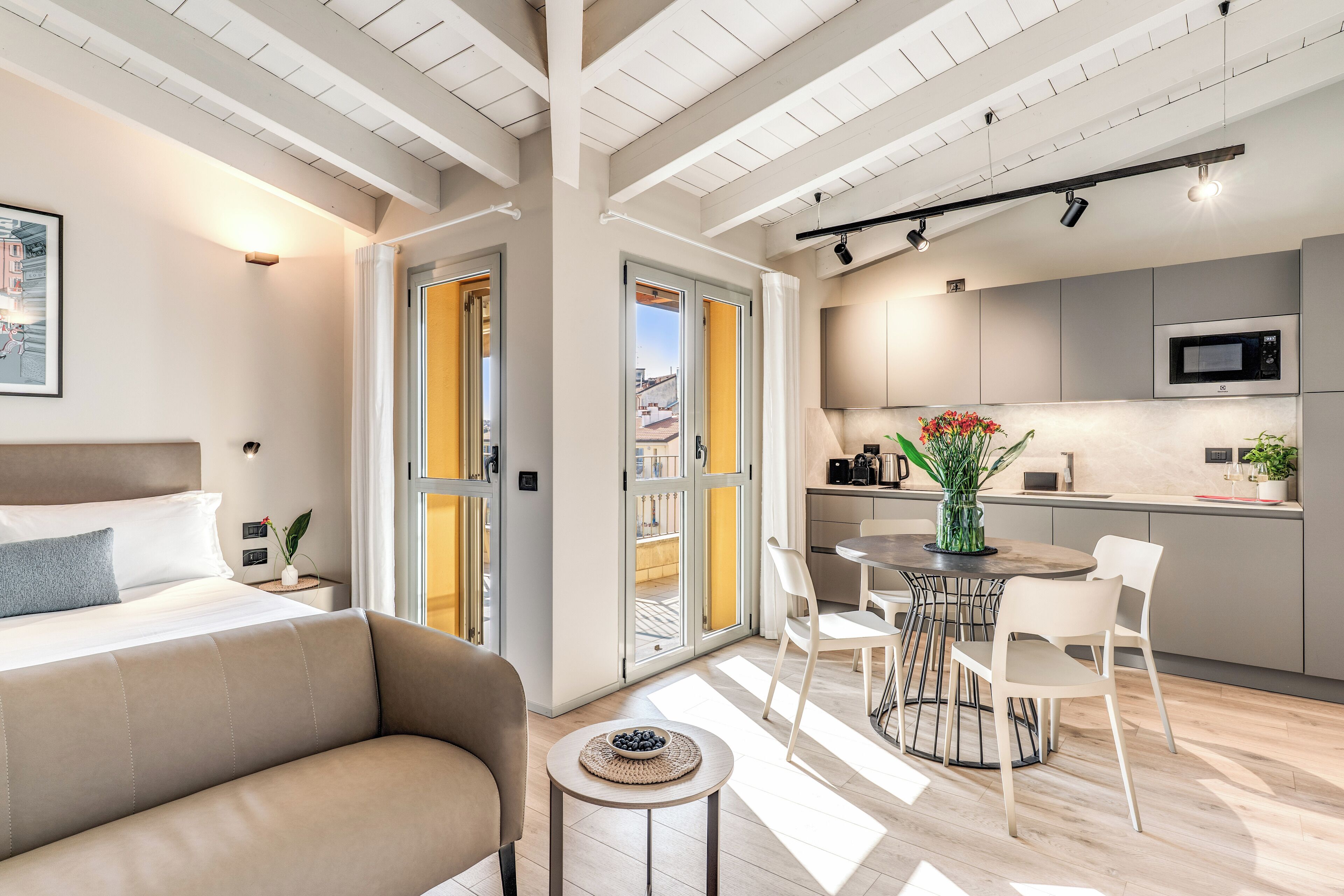 公寓 | 1 多间卧室、笔记本电脑工作区、熨斗/熨衣板、床单