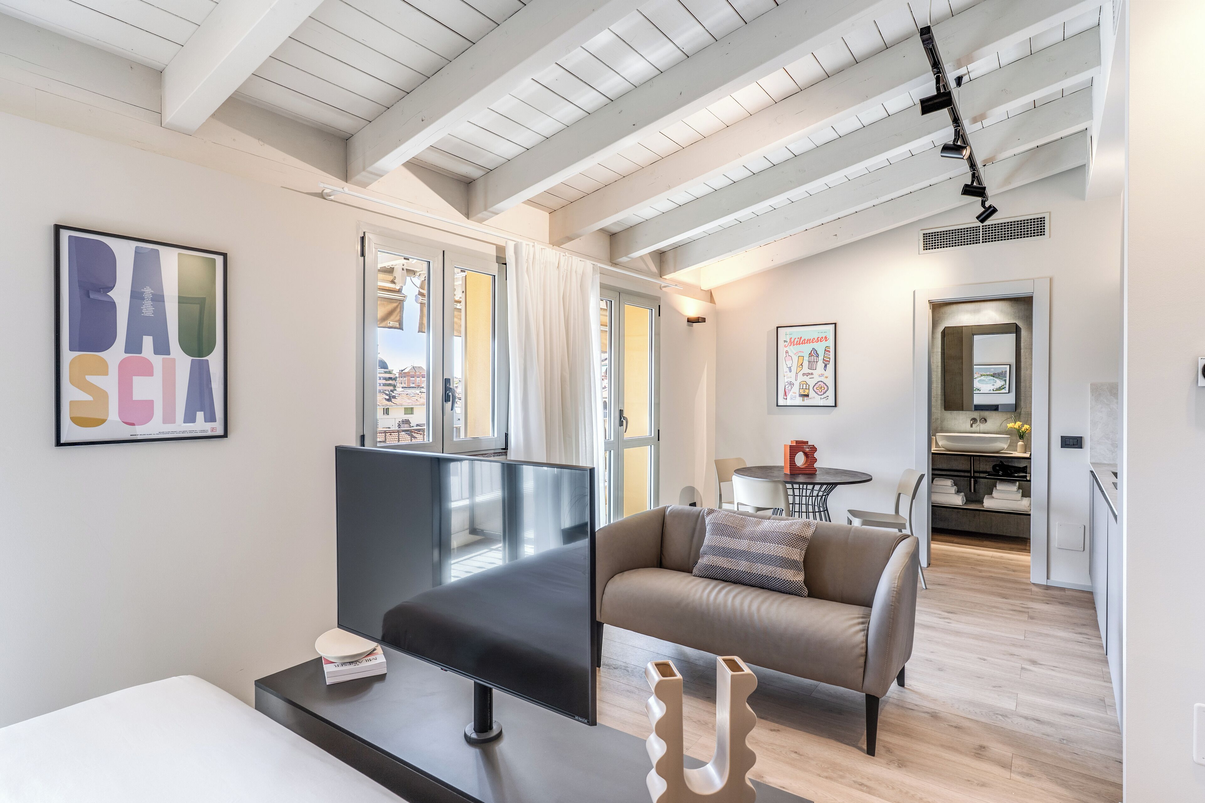 公寓 | 1 多间卧室、笔记本电脑工作区、熨斗/熨衣板、床单