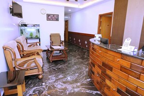 Reception - Hotel Kailash Heaven (Madikeri)