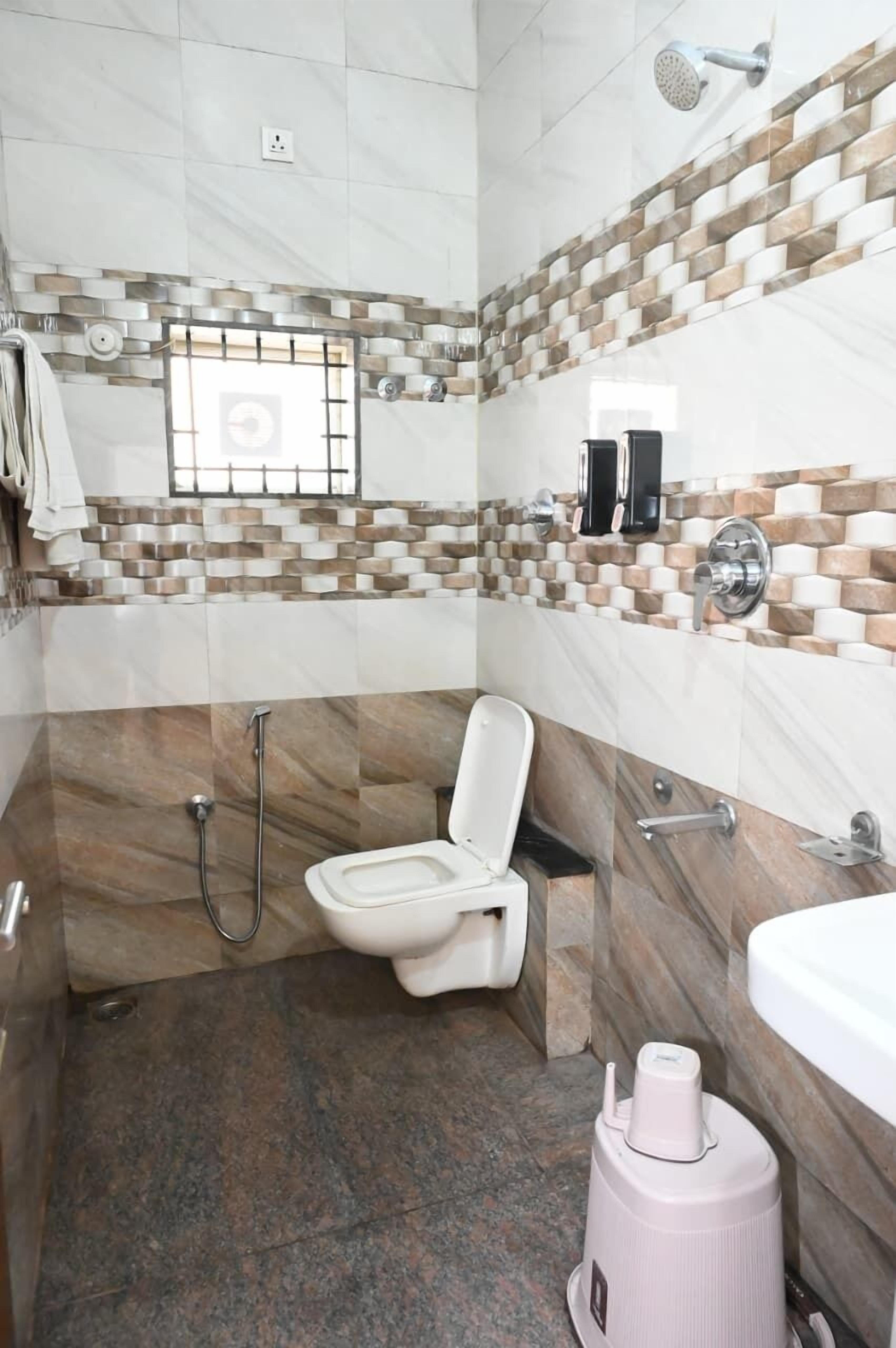 Quarto luxo | Banheiro