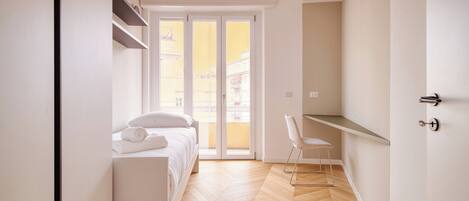 Apartment, 3 Schlafzimmer, Balkon | Bügeleisen/Bügelbrett, kostenloses WLAN, Bettwäsche