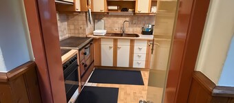 Holiday Home 'Gemütliches Haus in Stadtnähe' with Private Garden, Balcony and Wi-Fi