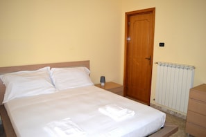 2 bedrooms